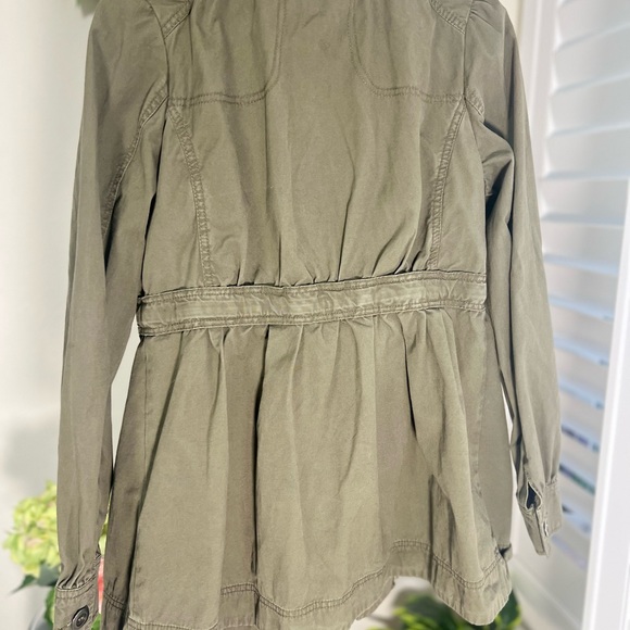 H&M Size 6 - Picture 13 of 16